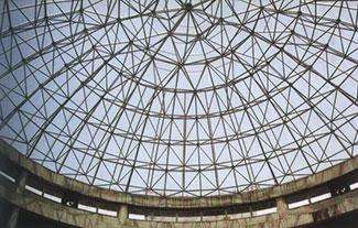 呼和浩特铝镁锰板屋面网架在设计时要注意哪些细节